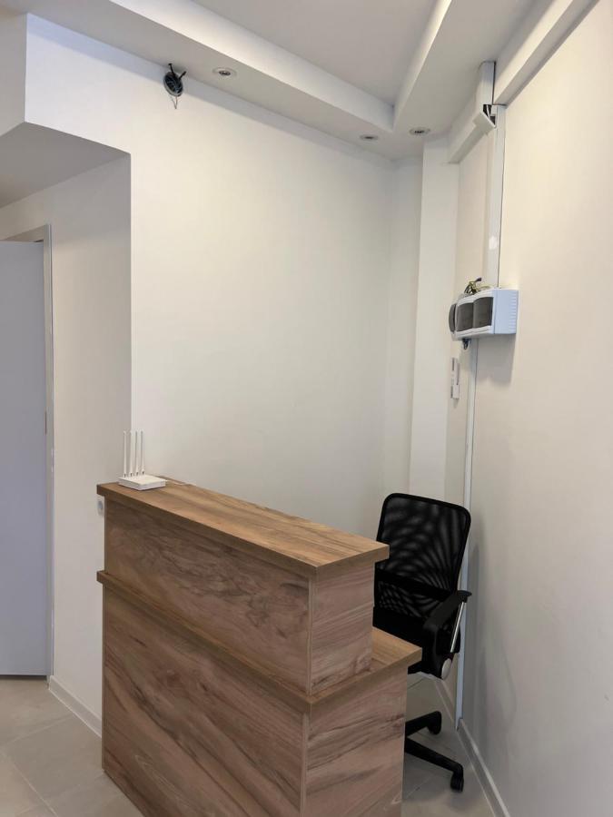 Apple Cozy Hotel Tbilisi Esterno foto