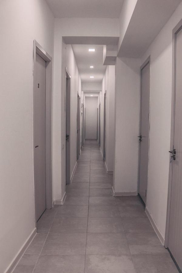 Apple Cozy Hotel Tbilisi Esterno foto